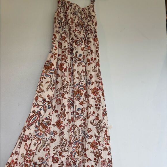 Old Navy Dresses & Skirts - Old Navy Red and Brown Floral Dress